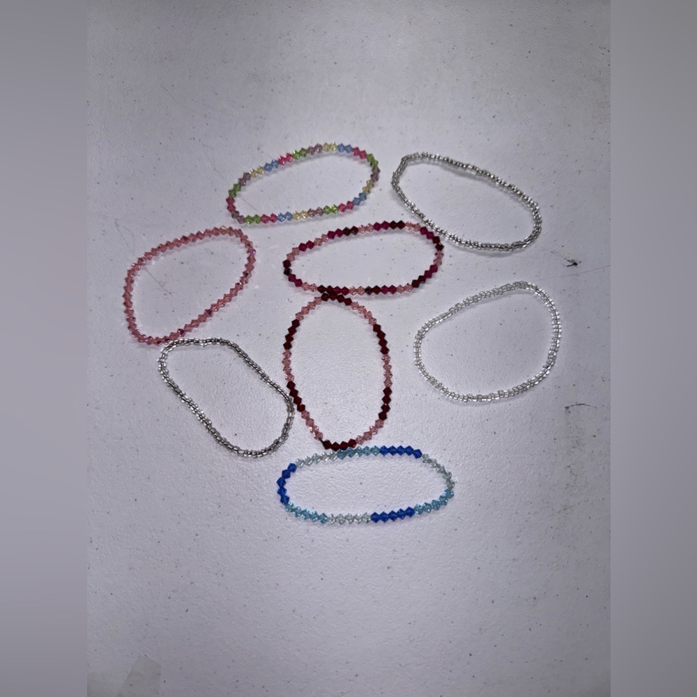 Small dainty bracelet of multiple colors